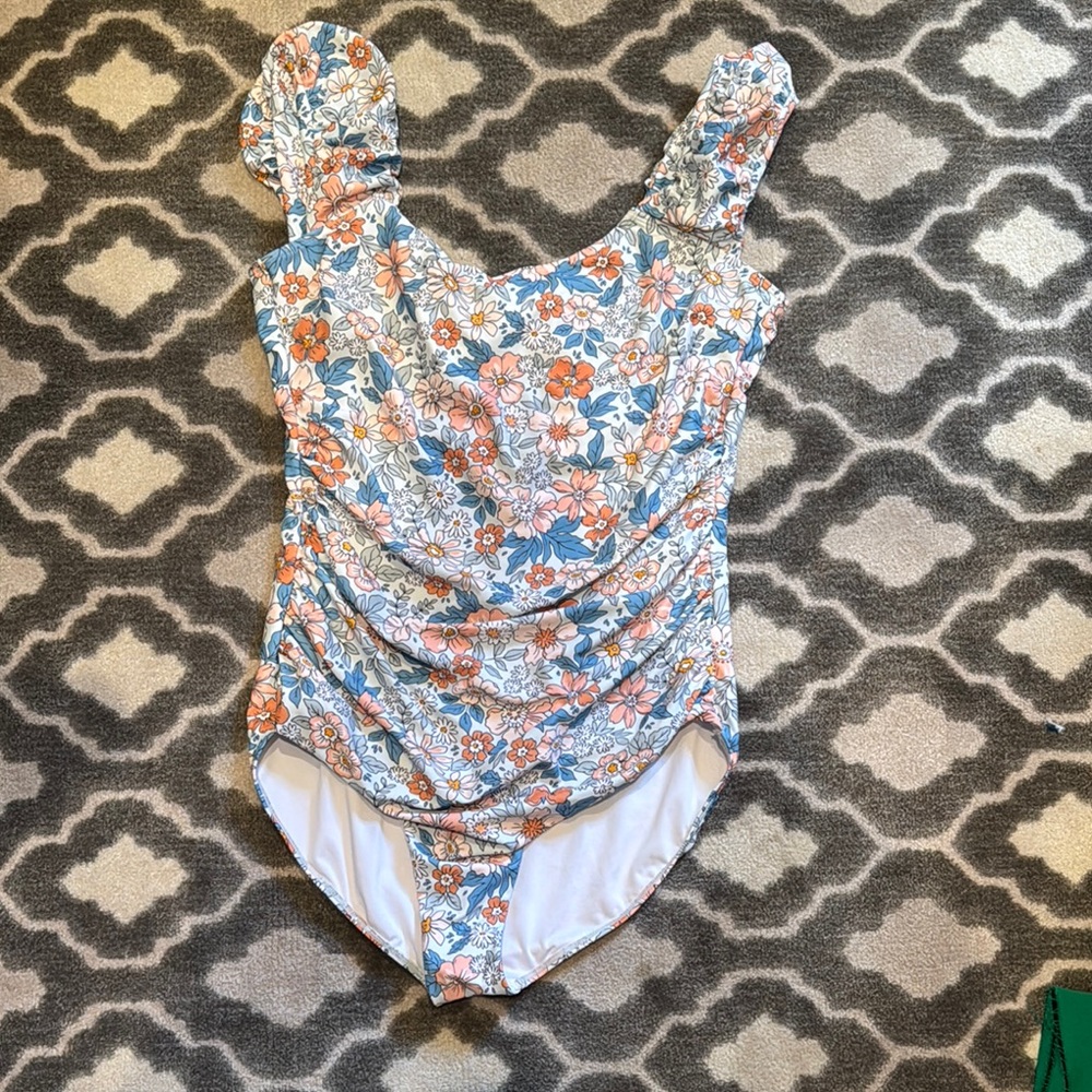 Floral Women's One Piece Swimsuit - Multicolor